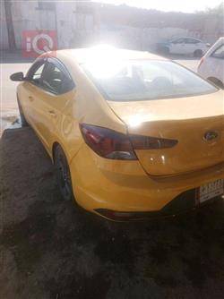 هیوندای ئەلەنترا